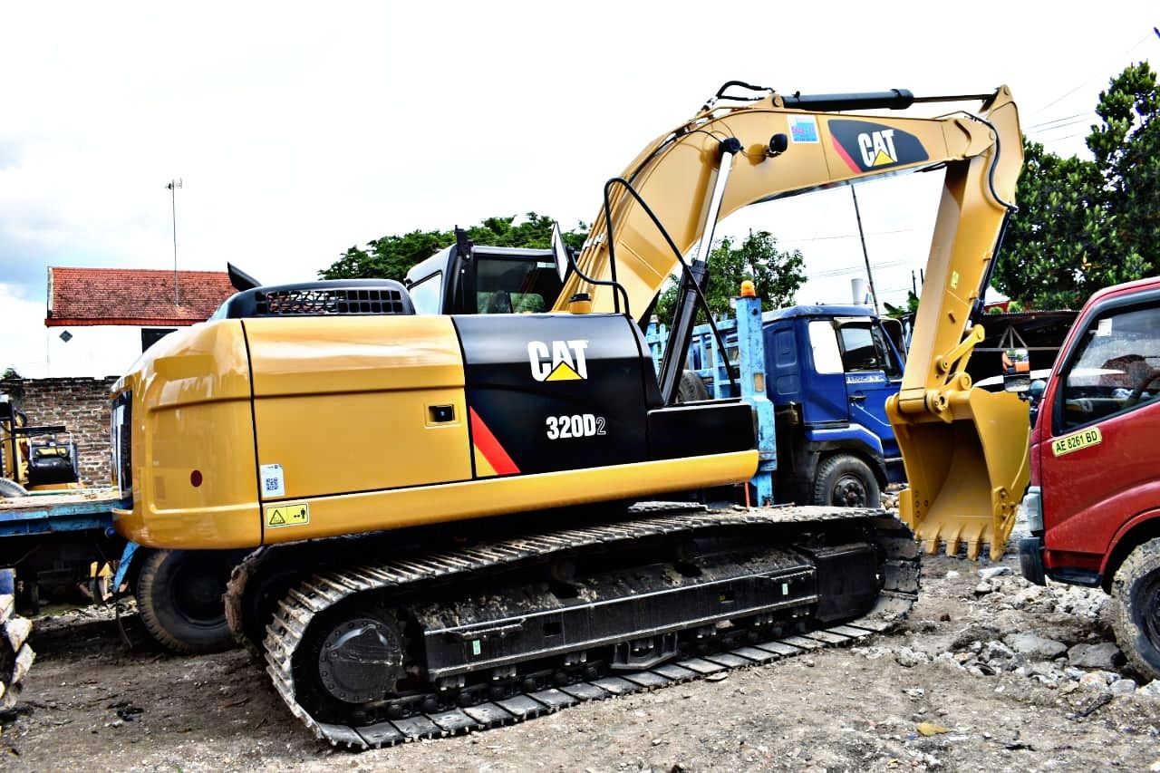 Caterpillar (CAT) 320D
